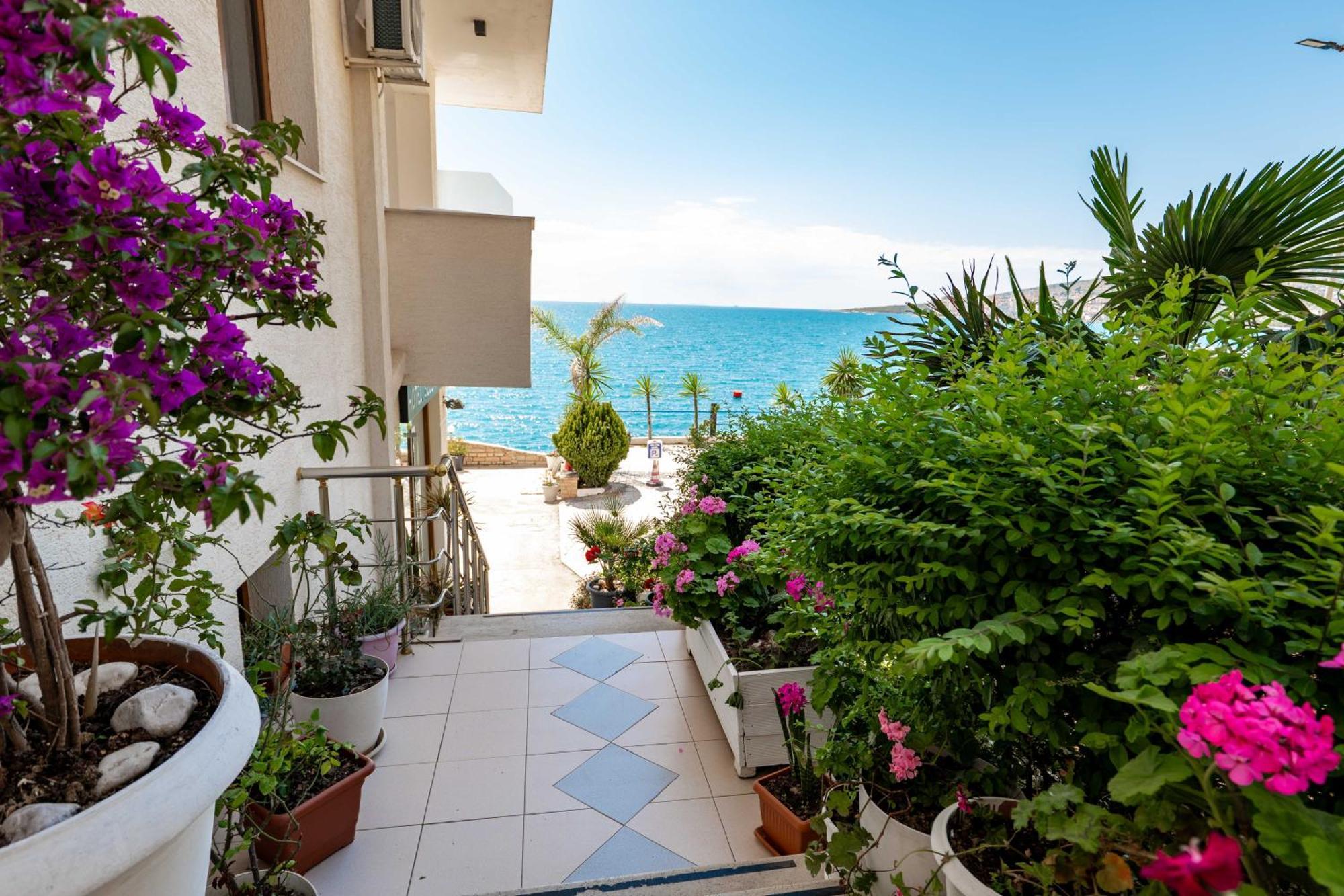 Blue Bay Hotel Sarandë Exteriér fotografie